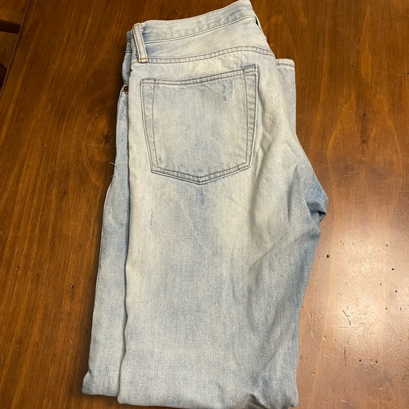 Gap jeans. - Picture 3 of 4